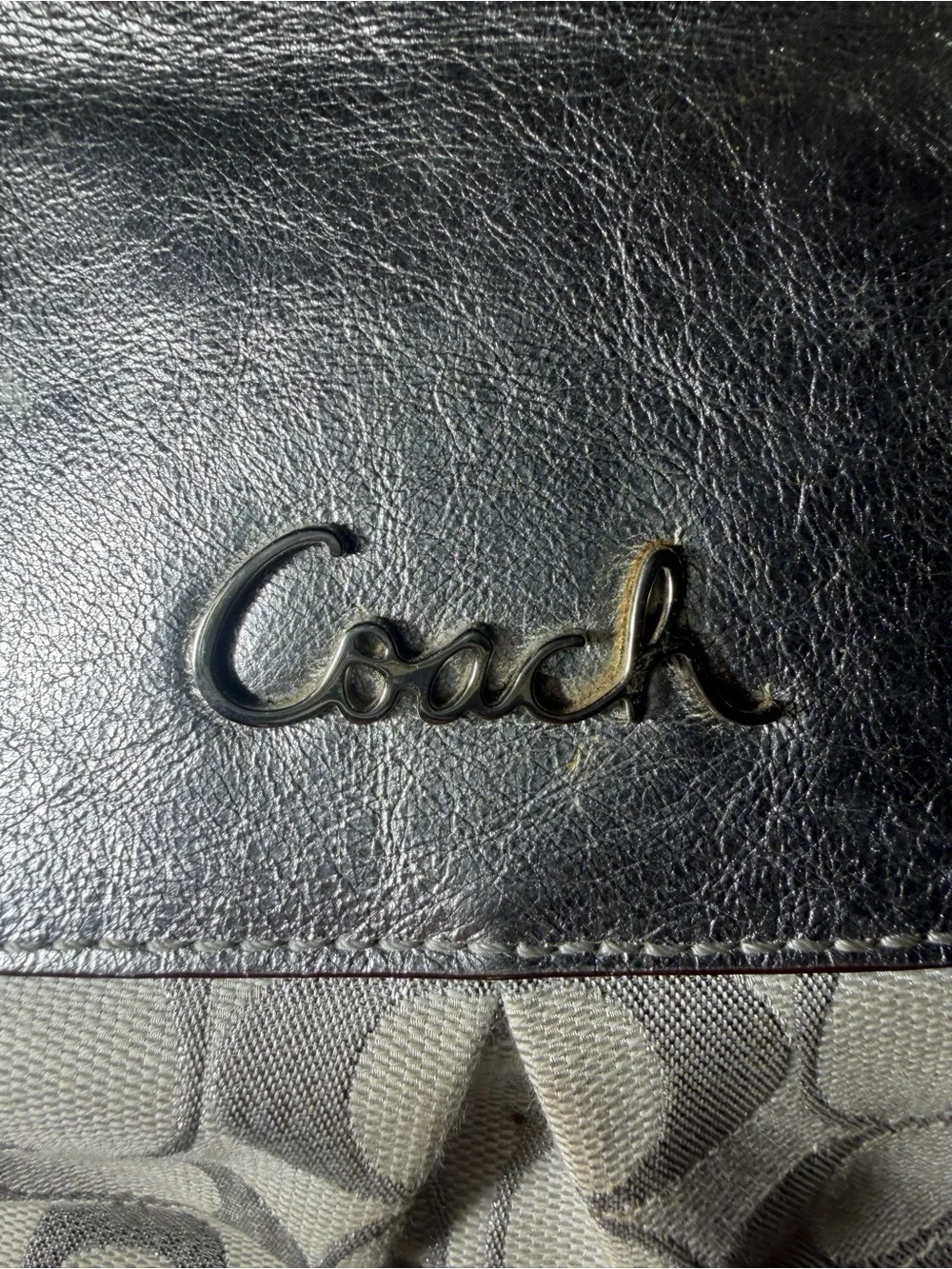 Coach Ashley Signature Satchel (Style F15804)
